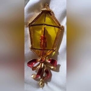 Vintage Christmas Candle Lantern Brooch Pin